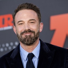 Μπεν Άφλεκ: Έκλεισε τα 51 του χρόνια και είναι ευτυχισμένος ο διάσημος Αμερικανός ηθοποιός - Οι ευχές της Τζένιφερ Λόπεζ στον σύζυγό της.