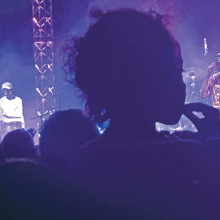 Σε βλέπω να χορεύεις με το παιδί σου