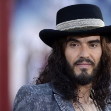 Βρετανία: Η αστυνομία ερευνά μια καταγγελία γυναίκας που υποστηρίζει ότι δέχτηκε σεξουαλική επίθεση από τον ηθοποιό Ράσελ Μπραντ πριν από 20 χρόνια.