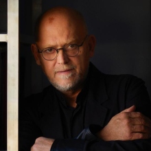 Στέλιος Παρλιάρος