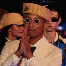 Φαρέλ Γουίλιαμς: Παρουσίασε νέα του συλλογή για τον οίκο Louis Vuitton ο Αμερικανός ράπερ και παραγωγός - Όσα έγιναν στη λαμπερή επίδειξη. 