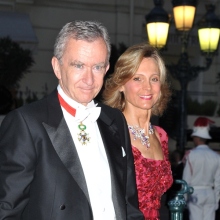 Ο Bernard Arnault, CEO της LVMH και η γυναίκα του Helene Mercier