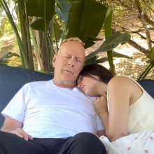 Μπρους Γουίλις: Το «ευχαριστώ» της κόρης του, Σκάουτ