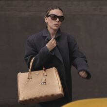 Τζόναθαν Γκλέιζερ και Σκάρλετ Γιόχανσον συνεργάζονται σε διαφημιστικό της Prada