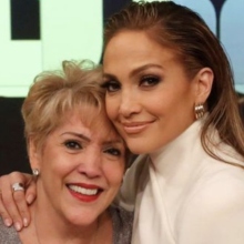 Η Τζένιφερ Λόπεζ με τη μητέρα της