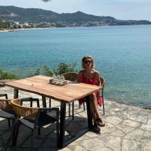 Ημερολόγια Αυγούστου: Ανάμεσα στην πόλη και (όσο γίνεται) στη θάλασσα - Από τη Μανίνα Ζουμπουλάκη