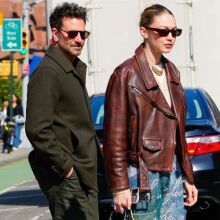 Οι Μπράντλεϊ Κούπερ και Τζίτζι Χαντίντ φέρονται να σχεδιάζουν τον γάμο τους - «Είναι απλά θέμα του πότε», αποκαλύπτει πηγή προσκείμενη στο ζευγάρι. 