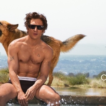 Η Calvin Klein παρουσιάζει τη νέα της καμπάνια με πρωταγωνιστή τον Jeremy Allen White