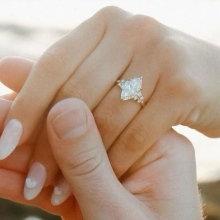 Bridal μανικιούρ: Οι πιο κομψές ιδέες για την πιο ξεχωριστή σας ημέρα