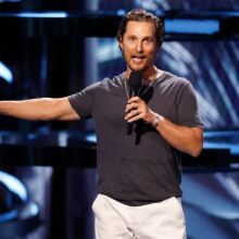 Μάθιου ΜακΚόναχι: Η συνέντευξή του στον Νικ Κύργιο 