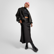 Converse de luxe: Το στιλ που έψαχνες για τις γιορτές