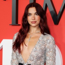 Τα must χρώματα μαλλιών για το 2025