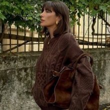 Suede τσάντες: Το απόλυτο αξεσουάρ για κομψές εμφανίσεις