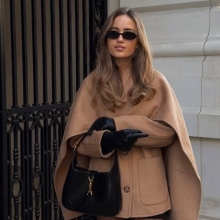 Κάπες: Πώς να συνδυάσετε τις το πιο σικ πανωφόρι της σεζόν