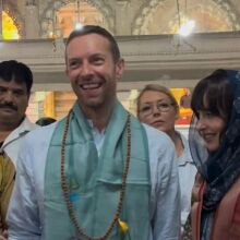 Κρις Μάρτιν - Ντακότα Τζόνσον: Kρατιούνται χέρι-χέρι και διαψεύδουν τις φήμες χωρισμού 