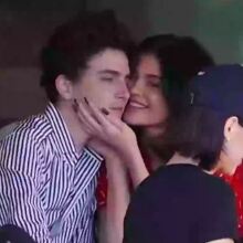 Τελικά τι είπε ο Τιμοτέ Σαλαμέ στην Κάιλι Τζένερ στην viral άβολη στιγμή τους - Τι αποκάλυψε ειδικός στην ανάγνωση χειλιών