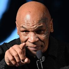 Ο Μάικ Τάισον ζητά δημόσια από τον Ντόναλντ Τραμπ τη νομιμοποίηση της κάνναβης και υπερασπίζεται όσους φυλακίστηκαν για σχετικές καταδίκες.