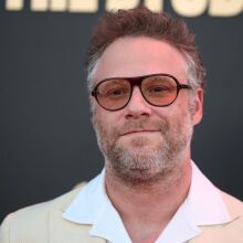 Ο Σεθ Ρόγκεν αποκαλύπτει γιατί καπνίζει κάνναβη καθημερινά επί 20 χρόνια - Εξηγεί πώς τον βοηθά να παραμένει δημιουργικός και λειτουργικός.