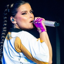 Η Νέλι Φουρτάντο σε μία ολόσωστη αντιμετώπιση του bodyshaming