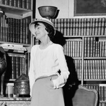 Κοκό Σανέλ, 1957