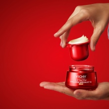 vichy-cream-liftactiv-collagen-specialist-16-spf50-cream-3337875922852-still-life-how-to