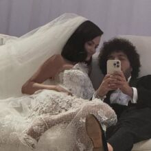 Νέες φωτογραφίες από τον γάμο της Σελένα Γκόμεζ - «Παντρεύτηκα μια πριγκίπισσα της Disney» έγραψε ο σύζυγός του