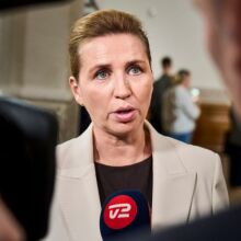 Η Δανία σχεδιάζει απαγόρευση των μέσων κοινωνικής δικτύωσης για τους κάτω των 15 - Η πρωθυπουργός προειδοποιεί ότι τα τηλέφωνα «κλέβουν την παιδική ηλικία»