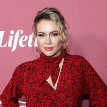  Αλίσα Μιλάνο: «Αφήνω πίσω το σώμα που είχε σεξουαλικοποιηθεί»