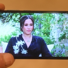 Δυσφορία του πρίγκιπα Χάρι με τις αναρτήσεις της Μέγκαν Μαρκλ στα social media 