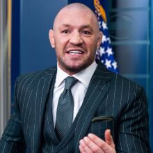 Ο Κόνορ ΜακΓκρέγκορ ισχυρίζεται ότι «είδε τον θάνατό του και συνάντησε τον Ιησού» μετά από 36ωρη ψυχεδελική θεραπεία στο Μεξικό.