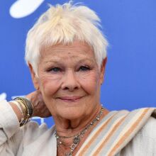 Τζούντι Ντεντς: Η 90χρονη ηθοποιός αποκάλυψε ότι η εκφυλιστική πάθηση ωχράς κηλίδας έχει επιδεινώσει την όρασή της - «Δεν μπορώ να αναγνωρίσω κανέναν πια»