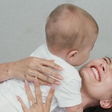 Η Χέιλι Μπίμπερ θέλει να μεγαλώσει την οικογένειά της με τον Τζάστιν: Ίσως κάνω άλλα τέσσερα παιδιά, μπορεί και τρία