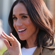 Νέος γύρος σκληρής κριτικής εναντίον της Μέγκαν Μαρκλ με αφορμή το εισιτήριο και τα δώρα του retreat που οργάνωσε στην Αυστραλία