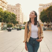 Το Solo Maxxing κυριαρχεί στις ηλικίες 18-34 - Οι νέοι γυρίζουν την πλάτη στο dating και στις σχέσεις, προτάσσοντας την αυτονομία και την οικονομική σταθερότητα