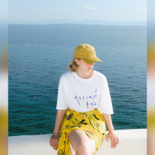 T-shirt με σλόγκαν