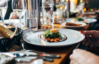 Podcast 40+ | Τι χαρακτηρίζει ένα καλό εστιατόριο;