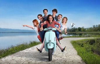 Athens Voice Choice 2025: Ψήφισε τα βραβεία της χρονιάς για θέατρο, σινεμά, τηλεόραση, τέχνη, βιβλίο