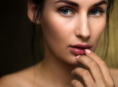 Τα νέα trends στο μακιγιάζ των ματιών και των χειλιών για τον φετινό χειμώνα