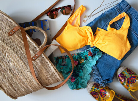 Tα αντηλιακά που πρέπει να έχεις πάντα στην τσάντα σου