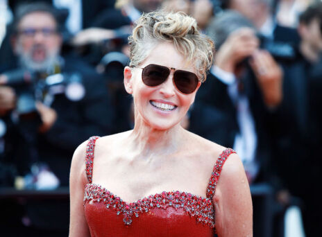 Σάρον Στόουν: Ένας νεότερος άντρας την παράτησε όταν αρνήθηκε να κάνει μπότοξ