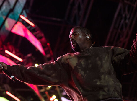 O Κάνιε Γουέστ επί σκηνής