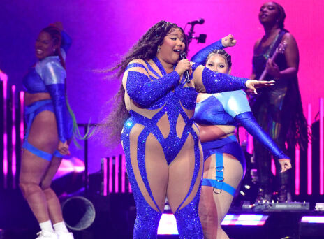 Η τραγουδίστρια Lizzo 