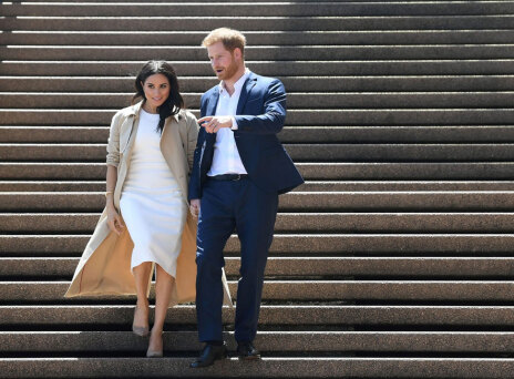 Στο ντοκιμαντέρ του Netflix ο πρίγκιπας Χάρι και η Μέγκαν Μαρκλ εξαπολύουν επίθεση στη βασιλική οικογένεια