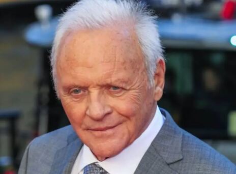 Άντονι Χόπκινς: Έκλεισε 48 χρόνια αποχής από το αλκοόλ 