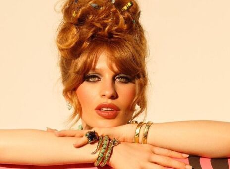 Άιβι Γκέτι (Ivy Getty): Η ιστορία του 28χρονου μοντέλου που είναι κληρονόμος των δισεκατομμυρίων της οικογένειας Γκέτι.