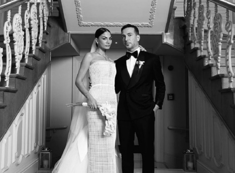 Στιγμιότυπο από τον γάμο της Demet Özdemir με τον Oğuzhan Koç