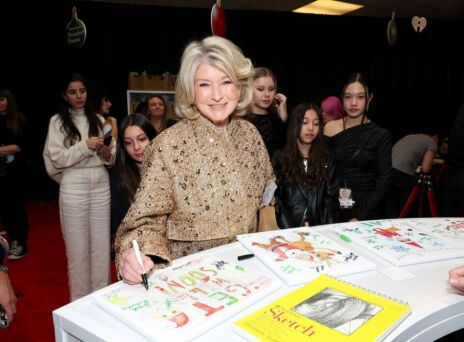 Mάρθα Στιούαρτ: Η επιχειρηματίας και lifestyle guru αψηφά ξανά την ηλικία της