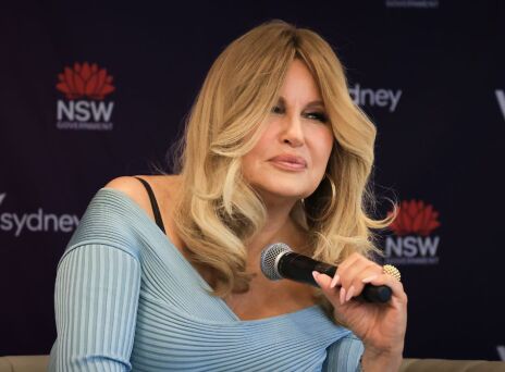 ΤΖΕΝΙΦΕΡ ΚΟΥΛΙΤΖ ΓΙΑ ΓΚΕΙ