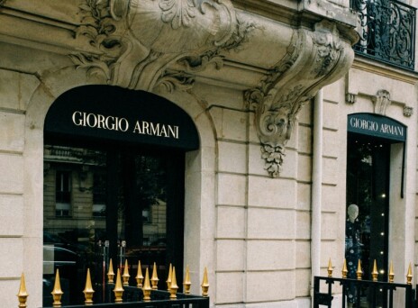 Γιατί Armani και Dior είναι στο στόχαστρο ελεγκτικών Αρχών της Ιταλίας