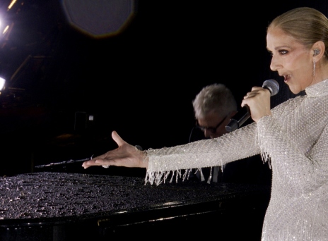 Η Σελίν Ντιόν και η μαγική στιγμή της στην Τελετή Έναρξης των Ολυμπιακών Αγώνων 